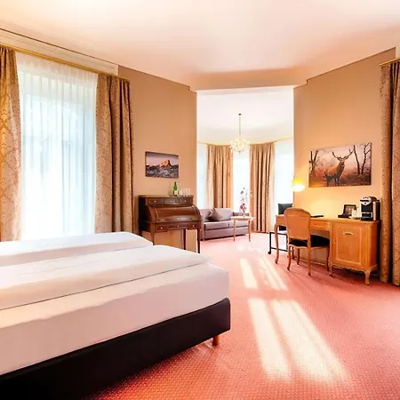 فندق ليندنر جراند بوريفاج 5*