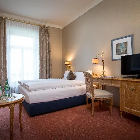 Hotel Grand Beau Rivage 5*